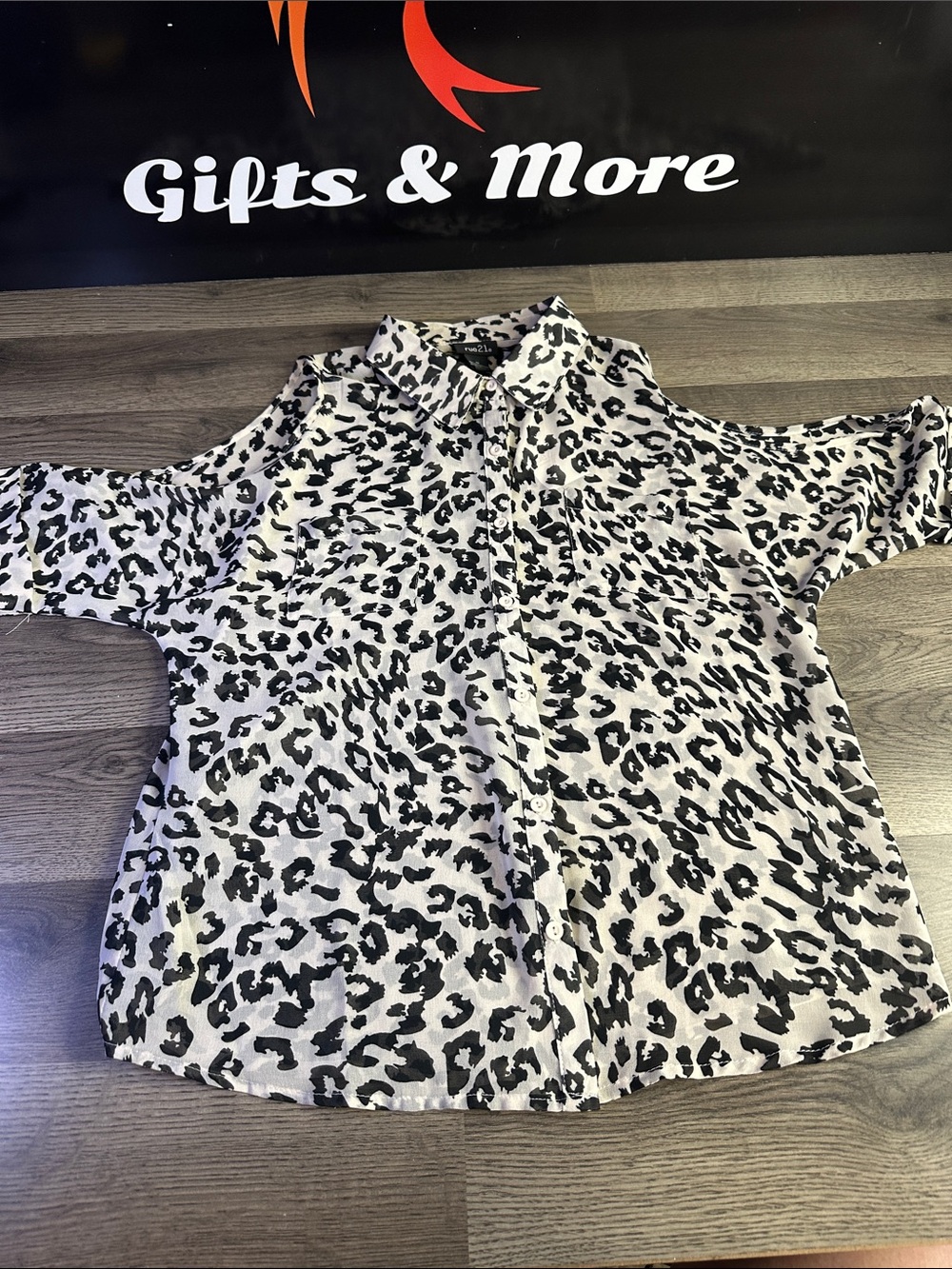 Rue 21 Leopard see thru blouse woman’s med